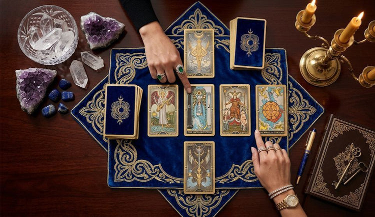 Tarot 16 Preguntas Personalizadas para una Consulta Únicatarot preguntas personalizadas | Online Tarot | Astraeon